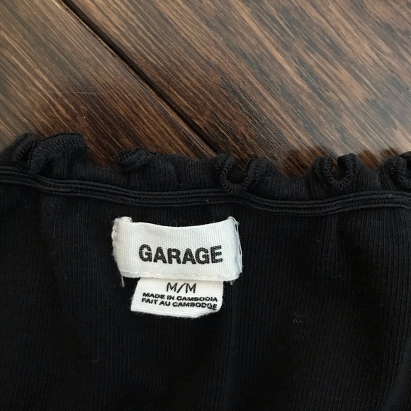 Off the shoulder tee-shirt - Picture 2 of 2